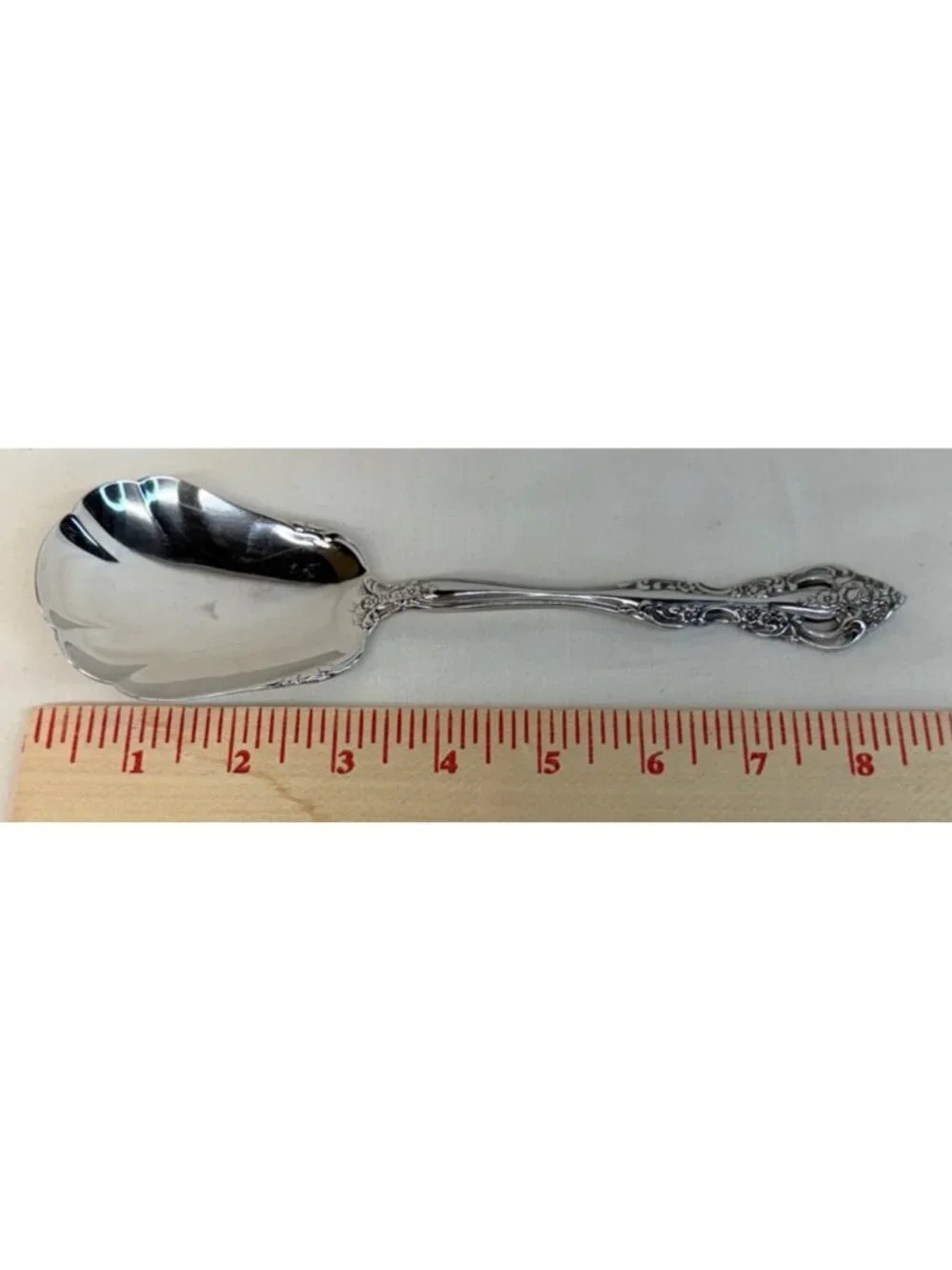 Oneida Michelangelo Stainless Steel Serving Casserole Ladle Master Butter Knife